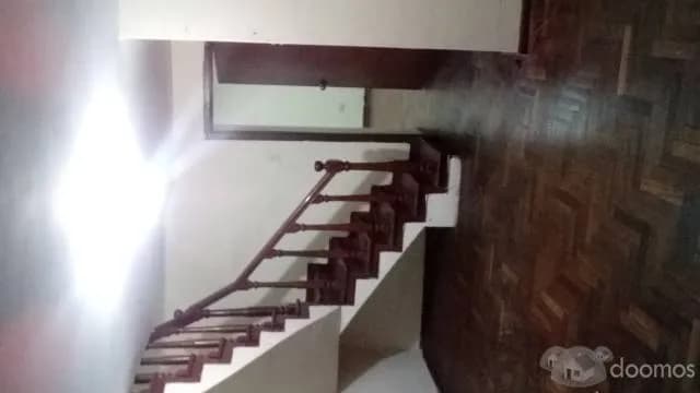 ALQUILO DUPLEX 160 M2. 03 DORMITORIOS 03 BAÑOS AMPLIA COCINA PATIO LAVANDERIA. - 1