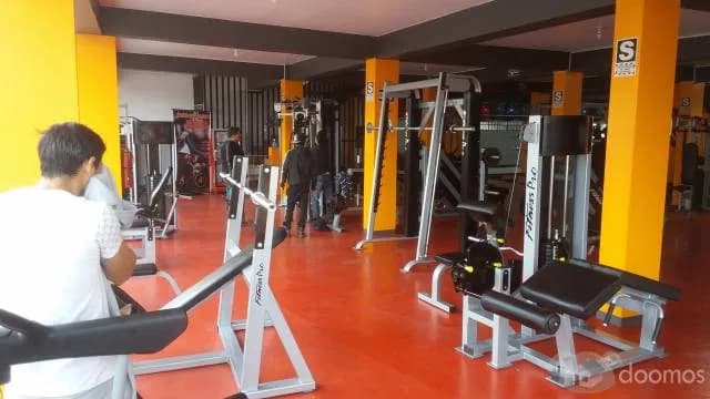 TRASPASO O VENTA DE GIMNASIO - 1