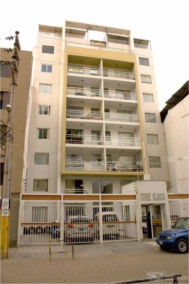 VENDEMOS DUPLEX EN RESIDENCIAL TORRE BLANCA - CHICLAYO - 1