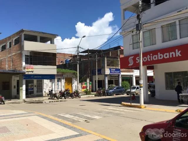 Local comercial en Tumbes 270m2 frente a la Plaza de Armas - 1