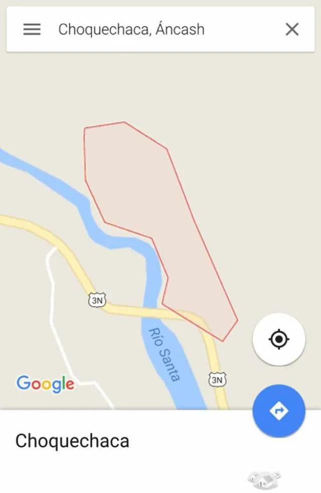 Venta de Terreno con Casa de Campo en Caraz - 1