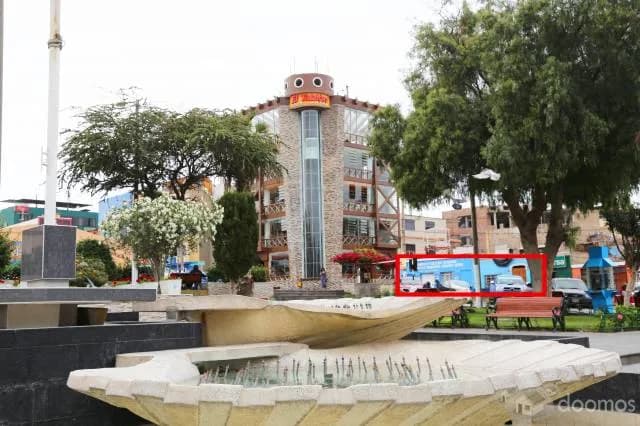 VENTA - Local en esquina de PLAZA DE ARMAS - 1