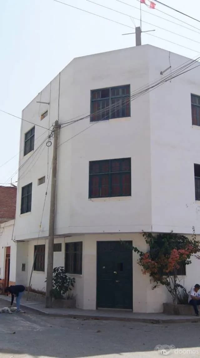 VENDO HOSPEDAJE EN LUNAHUANA - 1