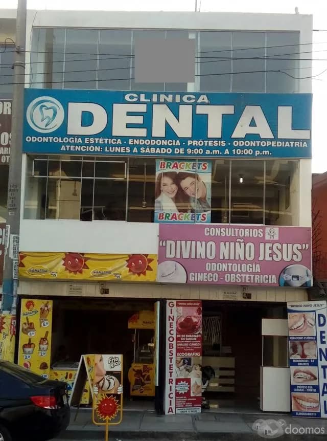 ALQUILO PRIMER PISO Y OFICINAS TERCER PISO O TODO EL PISO EN MISMA AV. STA ROSA FRENTE A ESTACION - 1