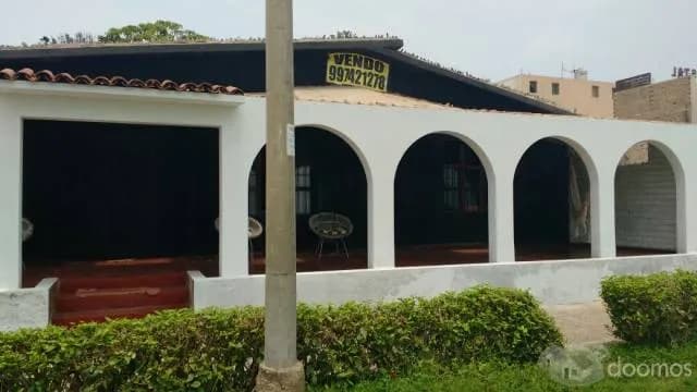 SE VENDE CASA FRENTE AL MAR - 1
