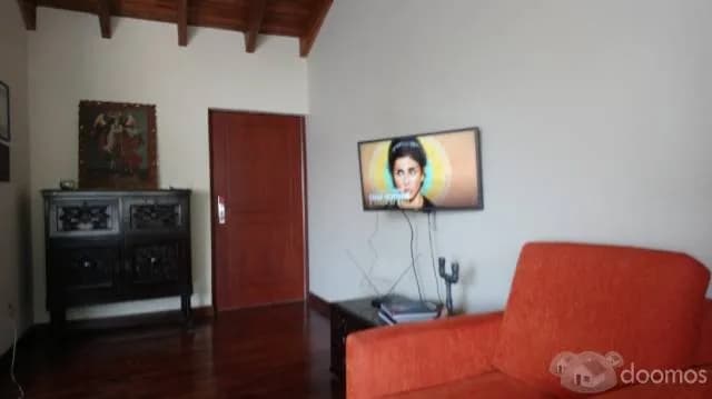 Alquilo departamento en Surco - 1
