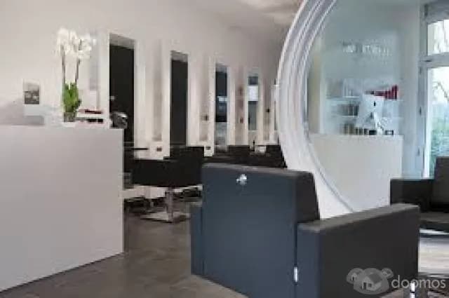 TRASPASO SALON DE BELLEZA - 1