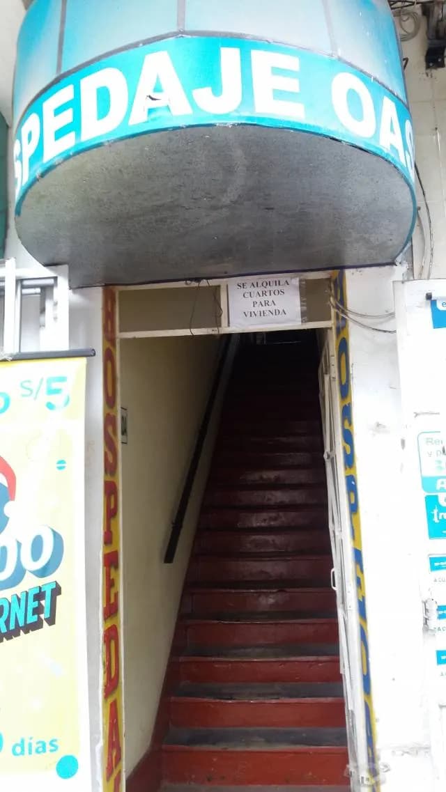 ALQUILO LOCAL COMERCIAL - 1