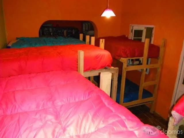 SE TRASPASA HOSTAL CENTRO HISTORICO. PRECIO NEGOCIABLE. - 2