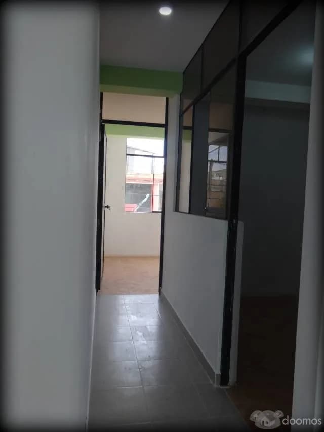 DE OCASION VENDO CASA DE DOS PISOS AL COSTADO DE ESSALUD MOYOBAMBA   SAN MARTIN - 1