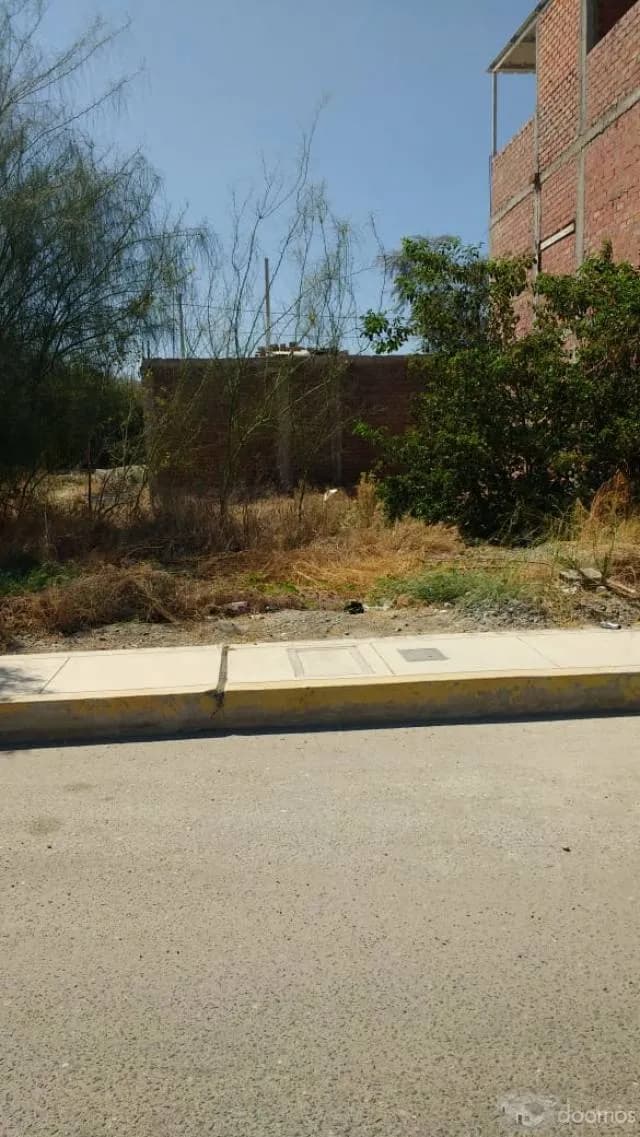 OCASION TERRENO EN MIRAFLORES COUNTRY CLUB - 1