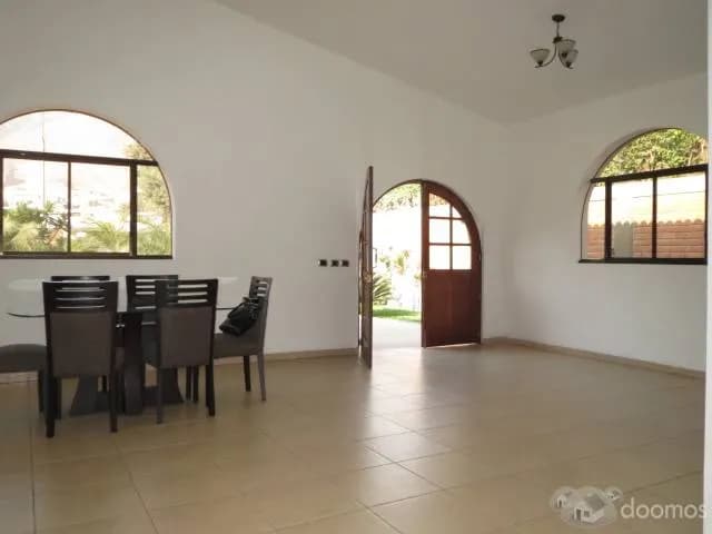 OPORTUNIDAD ÚNICA EN URB. EL SOL DE LA MOLINA - 1