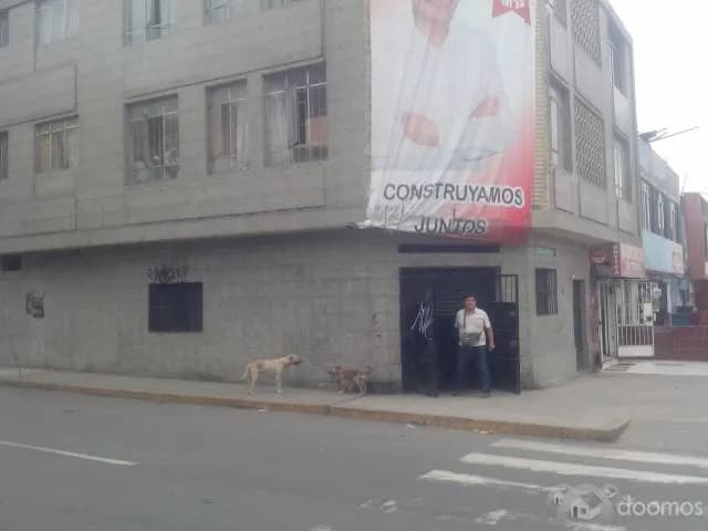 VENDO LOCAL COMERCIAL  EN ESQUINA IDEAL FARMACIA PANADERIA $ 70,000 - 1