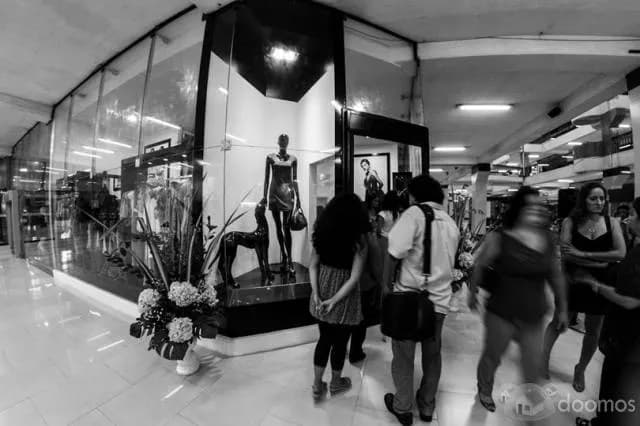 TRASPASO BOUTIQUE - 1