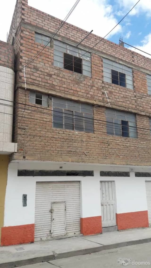 ALQUILO INMUEBLE APTO PARA EMPRESAS, INSTITUCIONES, INSTITUTOS - 1