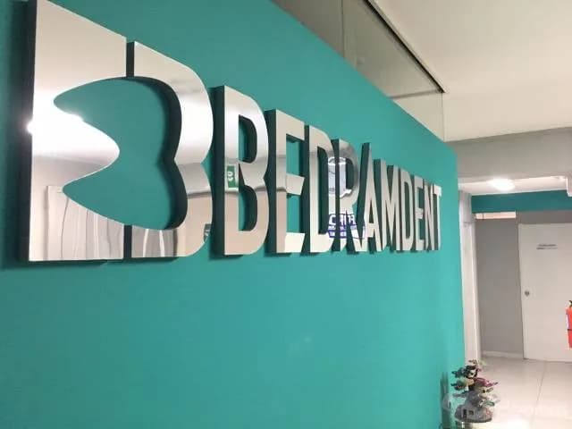 SE ALQUILA CONSULTORIO DENTAL - 1