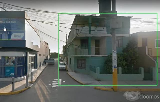 Inmueble de 3 Pisos en Zona Comercial - 1