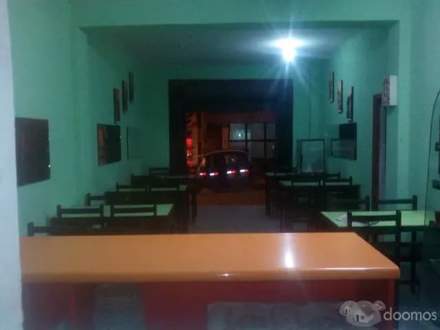 se traspasa restaurant - jugueria - 2