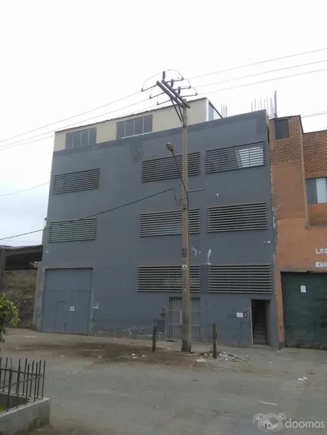 Venta Edificio Facilidades - 1