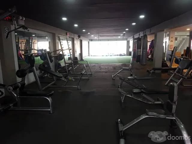 TRASPASO NEGOCIO DE GIMNASIO INCREIBLE UBICACION - 1