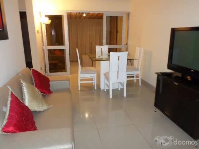 Departamento Full Amoblado Para Turistas se Renta Por Días, Semanas o Meses a 1 cuadra del ovalo de las musas - 1