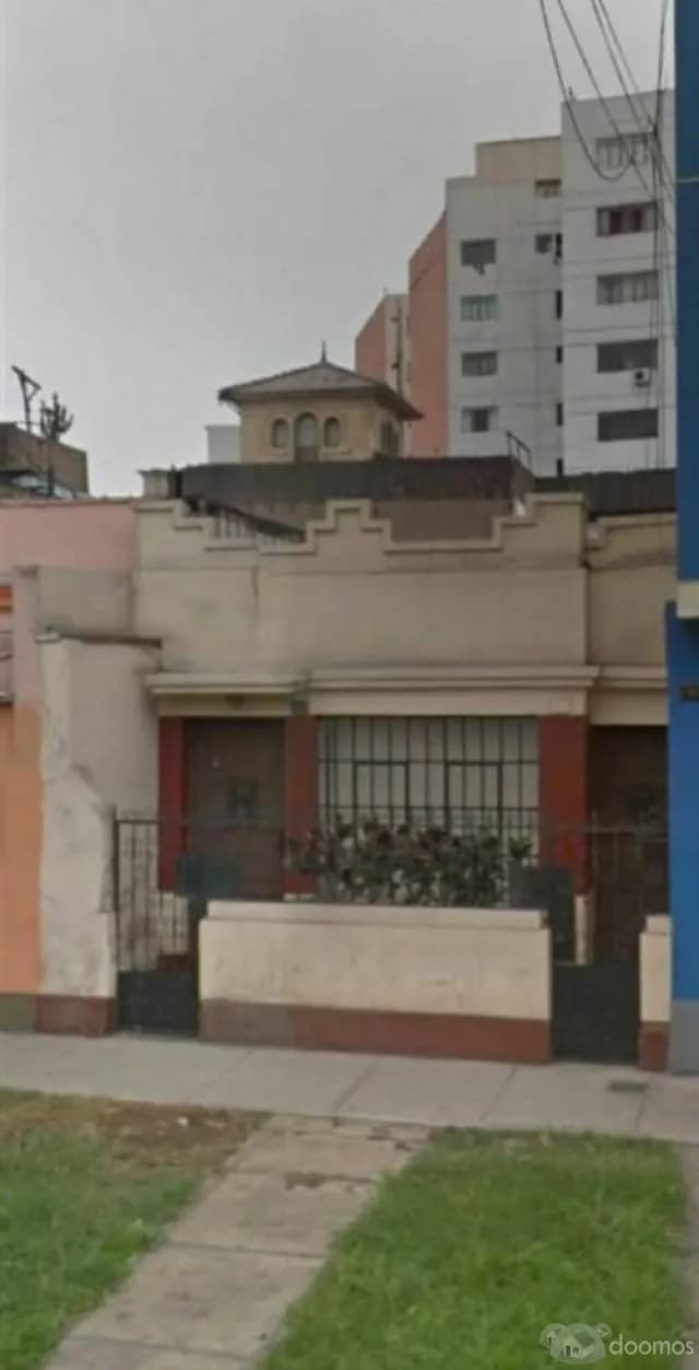 VENTA CASA COMO TERRENO - 1