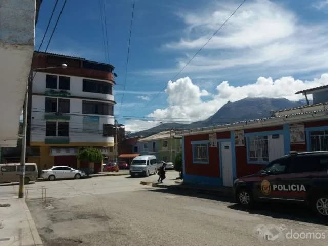 OPORTUNIDAD INVERSIÓN - VENTA TERRENO EXCELENTE UBICACIÓN EN ESQUINA -URB CENTENARIO - 1