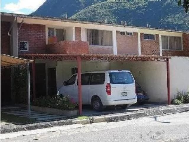 Venta de casa en La Alborada-Taricá, Huaraz - 1