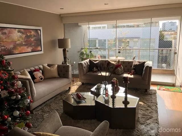VENDO PENTHOUSE CHACARILLA, JR. MONTECARMELO - 1
