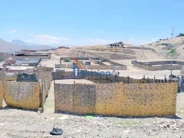 SE VENDE TERRENO - 1