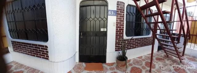 Ampla vivienda familiar en NAZCA en barrio residencial de 279 m^2 - 1