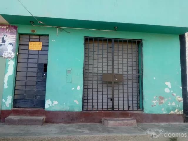 LOCAL COMERCIAL A UNA CUADRA DE PLAZA VEA Y ESSALUD CHOSICA. - 1