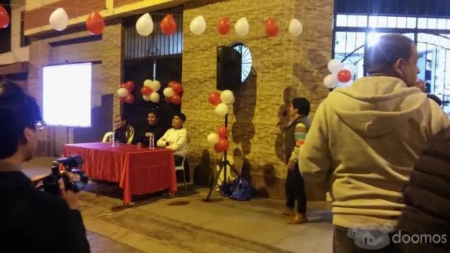 ALQUILO AMPLIO LOCAL COMERCIAL - 1