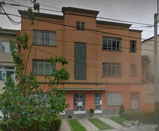 VENTA DE INMUEBLE EN LINCE 560 M2 - 1