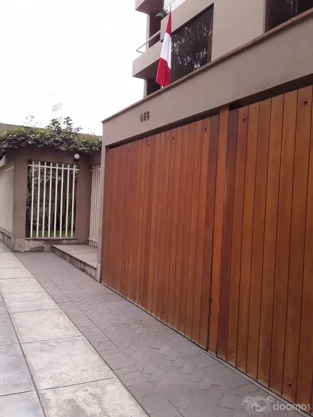 Cochera en venta - 1