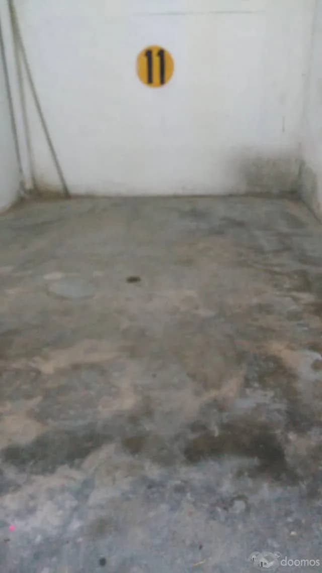 ALQUILO 2 COCHERAS INDEPENDIENTES EN MIRAFLORES - 2