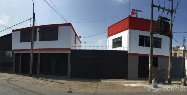 ALQUILER LOCAL COMERCIAL CON VISTAS A LA CALLE CERCA DEL TREN ELÉCTRICO - 1