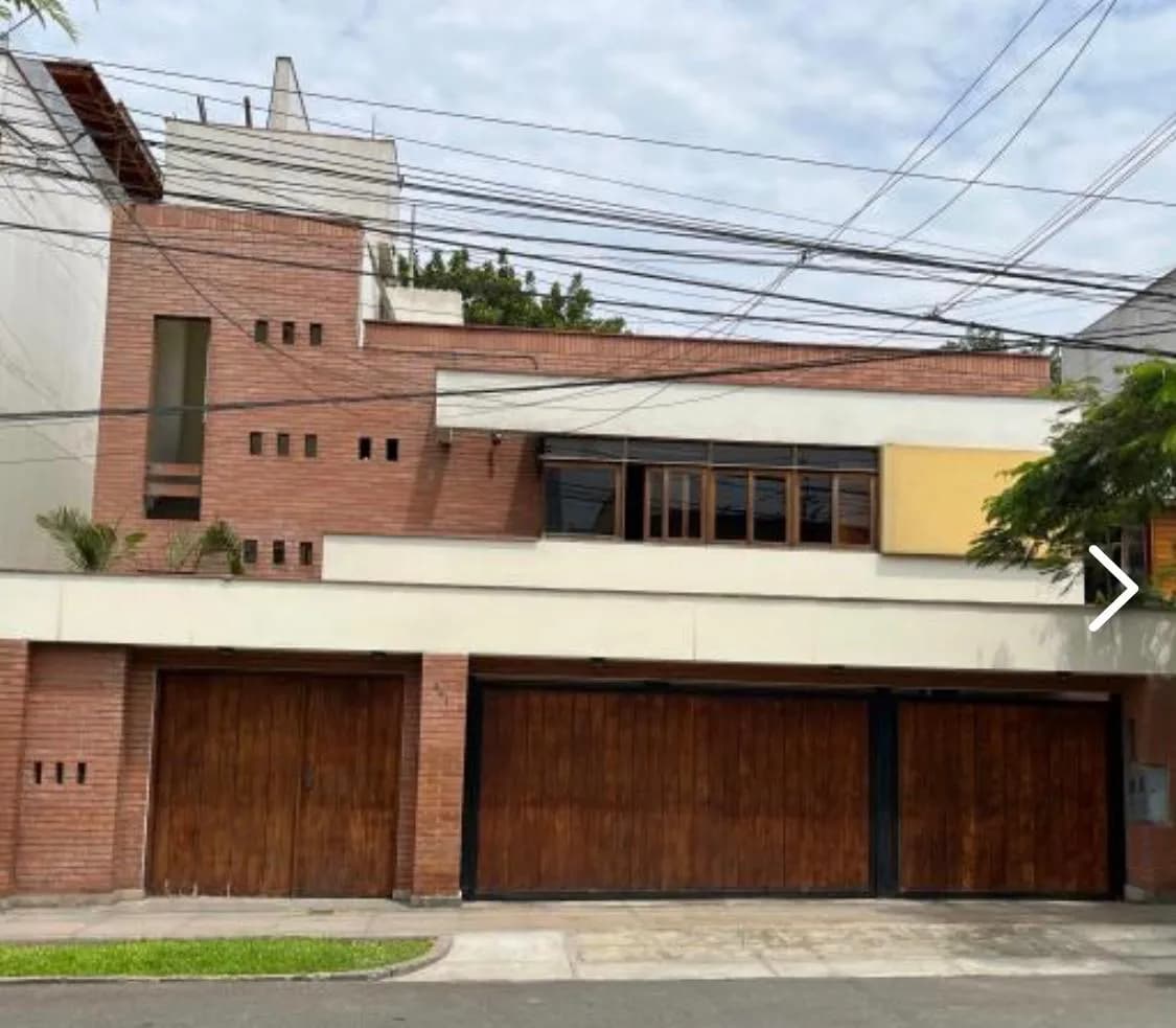 Vendo casa con 2 dptos mas aires, Aurora Miraflores - 1