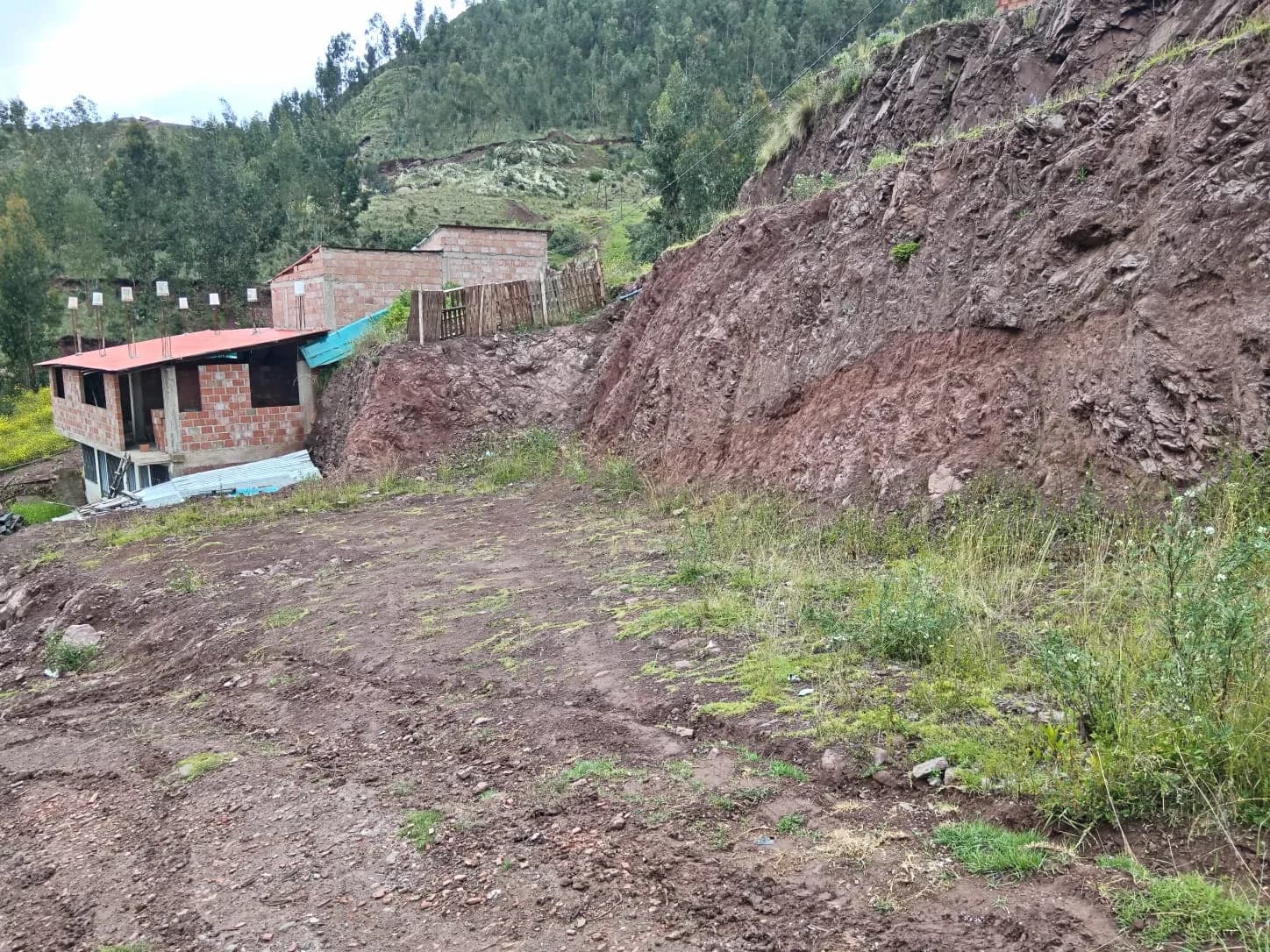 Se vende lote de 200m2 en APV Kinza Orqo - Puquin - 1