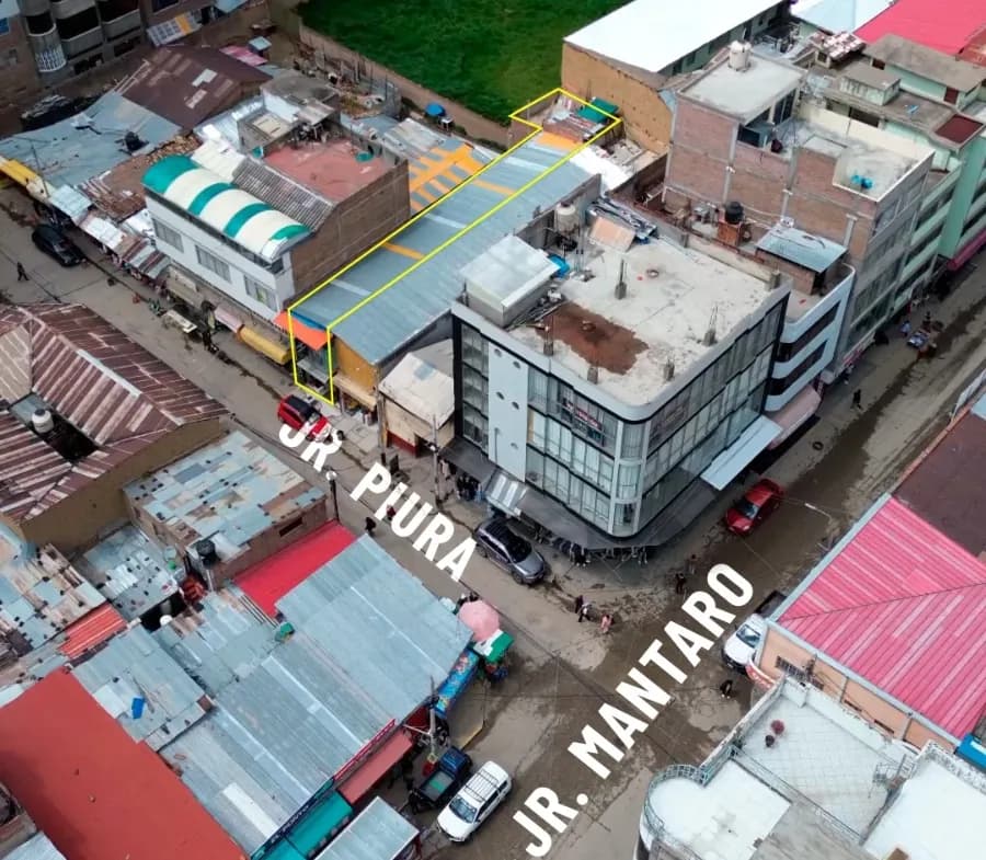 Se Vende Local Comercial 124 m2 en Jr. Piura Nº 275 Cerca al mercado modelo - 1