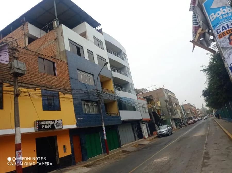 OCASIÓN!! VENDO EDIFICIO EN SAN MARTIN DE PORRES- COSTADO DE  MEGAPLAZA - 1