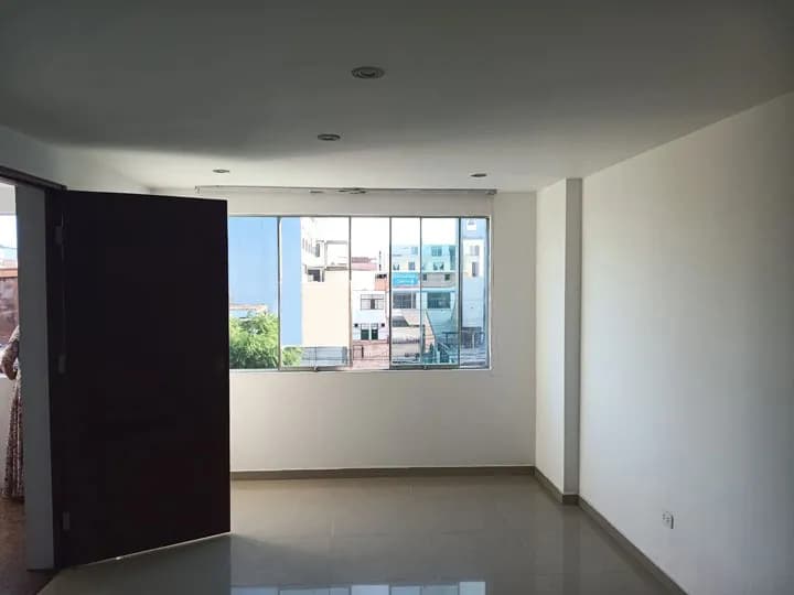 ALQUILO MODERNO DEPARTAMENTO BARRANCO - 1