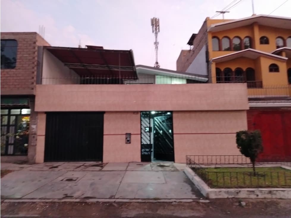 LOS OLIVOS VENTA DE HERMOSA Y AMPLIA CASA EN LOS OLIVOS - 1