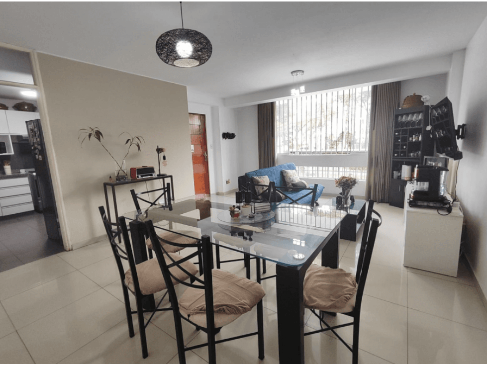 DEPA 3 DORMITORIOS CON VISTA A PARQUE EN SURQUILLO. - 1