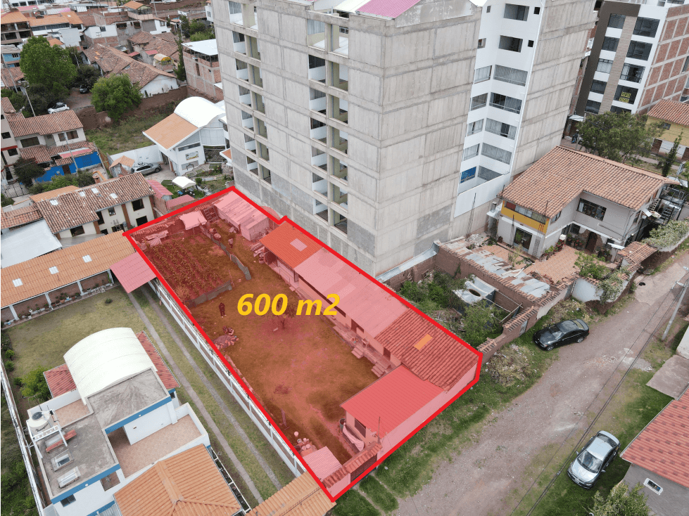 VENDO LOTE DE 600 M2 EN LARAPA A METROS DEL PARQUE #2 CUSCO PERU - 1