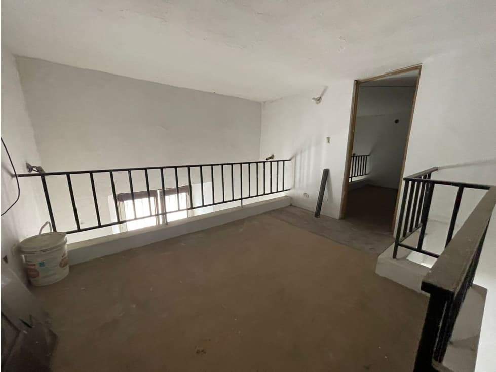 VENTA DE CASONA EN PERAL - 1