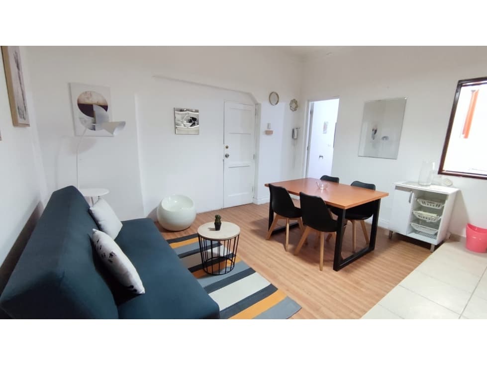 CASA IDEAL PARA NEGOCIO EN MIRAFLORES - 1