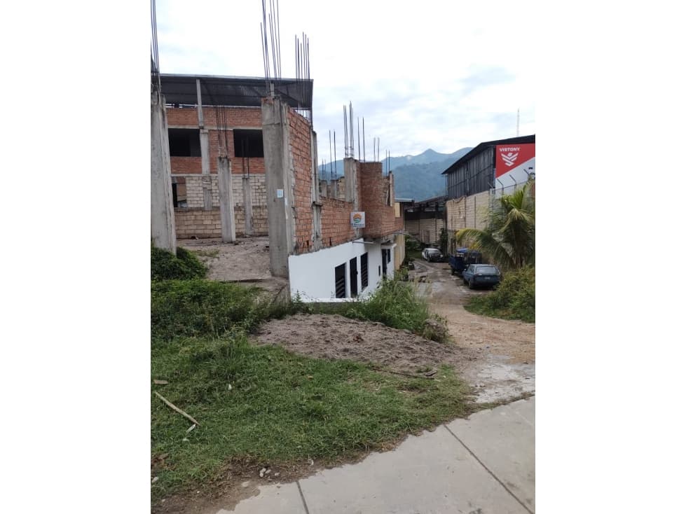 VENDO LOCAL COMERCIAL EN CHANCHAMAYO - SAN RAMÓN - 1