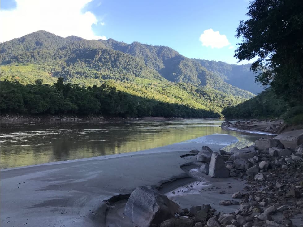 TERRENO CON RIO Y QUEBRADAS CHAZUTA - 1