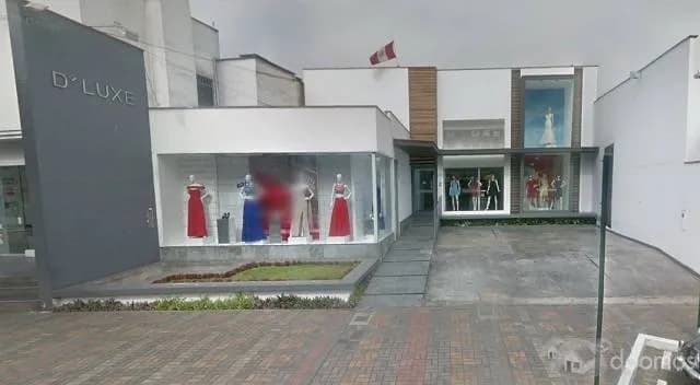 EXCELENTE UBICACION DE LOCAL COMERCIAL EN AV. DE SAN ISIDRO - 2